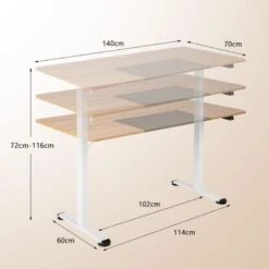 COSTWAY Scrivania Regolabile In Altezza Elettrica, Scrivania Con Ampio Piano, Foro Passacavi E Gancio, Postazione Di Lavoro Per Computer Da Ufficio E Casa, 140 X 70 X 72-116 Cm (Legno Chiaro) 9 COSTWAY Scrivania Regolabile In Altezza Elettrica, Scrivania Con Ampio Piano, Foro Passacavi E Gancio, Postazione Di Lavoro Per Computer Da Ufficio E Casa, 140 X 70 X 72-116 Cm (Legno Chiaro) -Ufficio E Casa 96369232 3